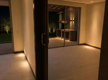 Espectacular Casa con Piscina en Cumbaya — imagen 3