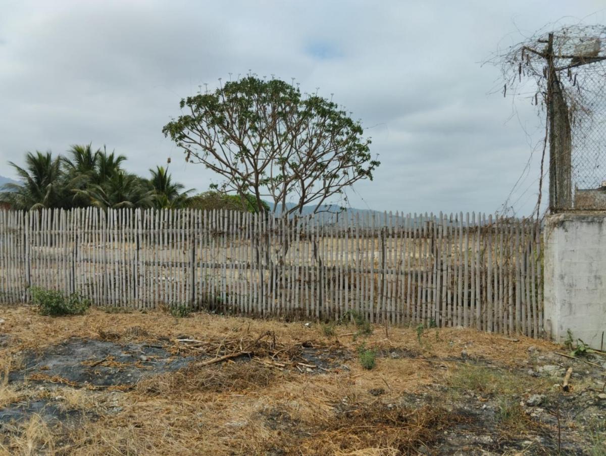 Venta de Macro Lote, Ubicado en La Intersección Entre La Vía Circunvalación y Vía a La Refinería Del, Manabí — imagen 7