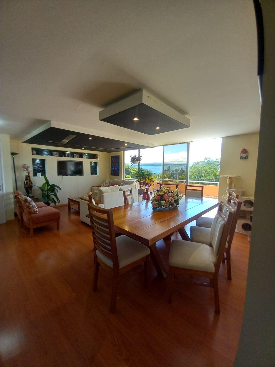 Amplio Departamento de Venta Conocoto — imagen 2