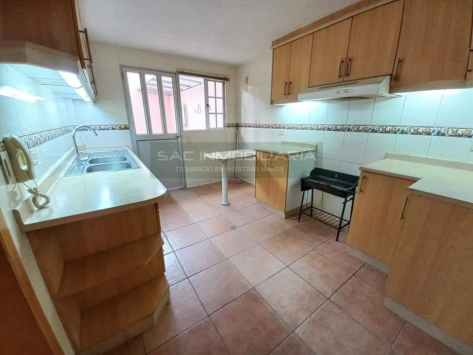 Casa de Venta 3 Dorm. Mas Estudio San Isidro del Inca — imagen 7