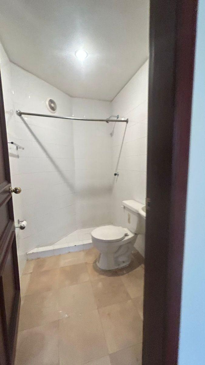 Samborondón, Hermosa Casa en Renta de 4 Dorm. en Urbanización de Alta Plusvalía, Guayas — imagen 5