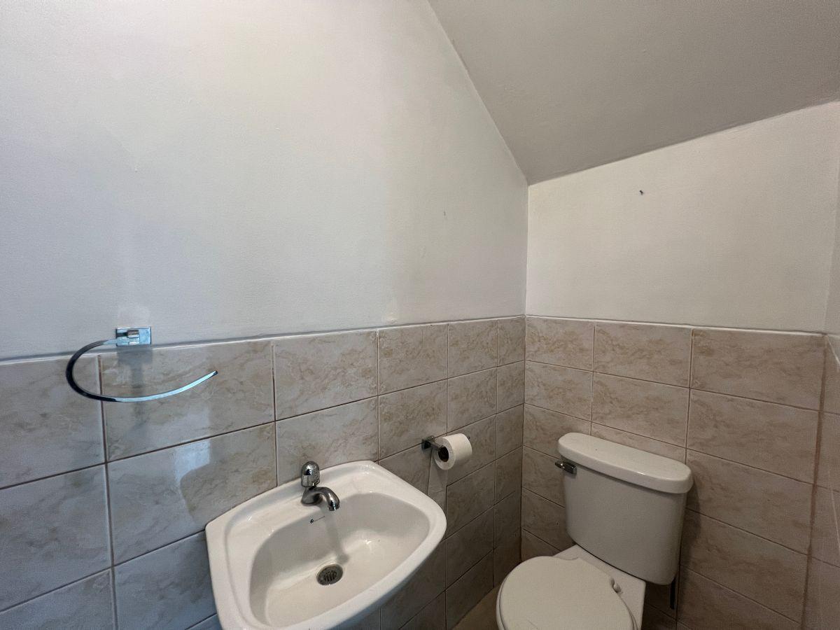 Casa de 96 m² con 3 Dorm. en Venta en El Norte de Guayaquil, Guayas — imagen 2