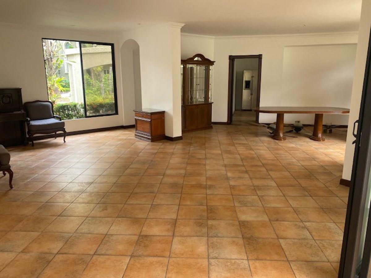 Urbanizacion Palmar del Rio, casa Amplia con 2 Maste Uno en Planta Baja, de Oportunidad, Guayas — imagen 10