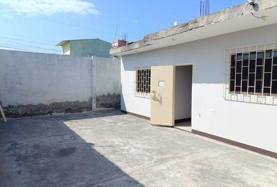 Se Vende Casa de Una Planta con Loza - W. Sánchez — imagen 9