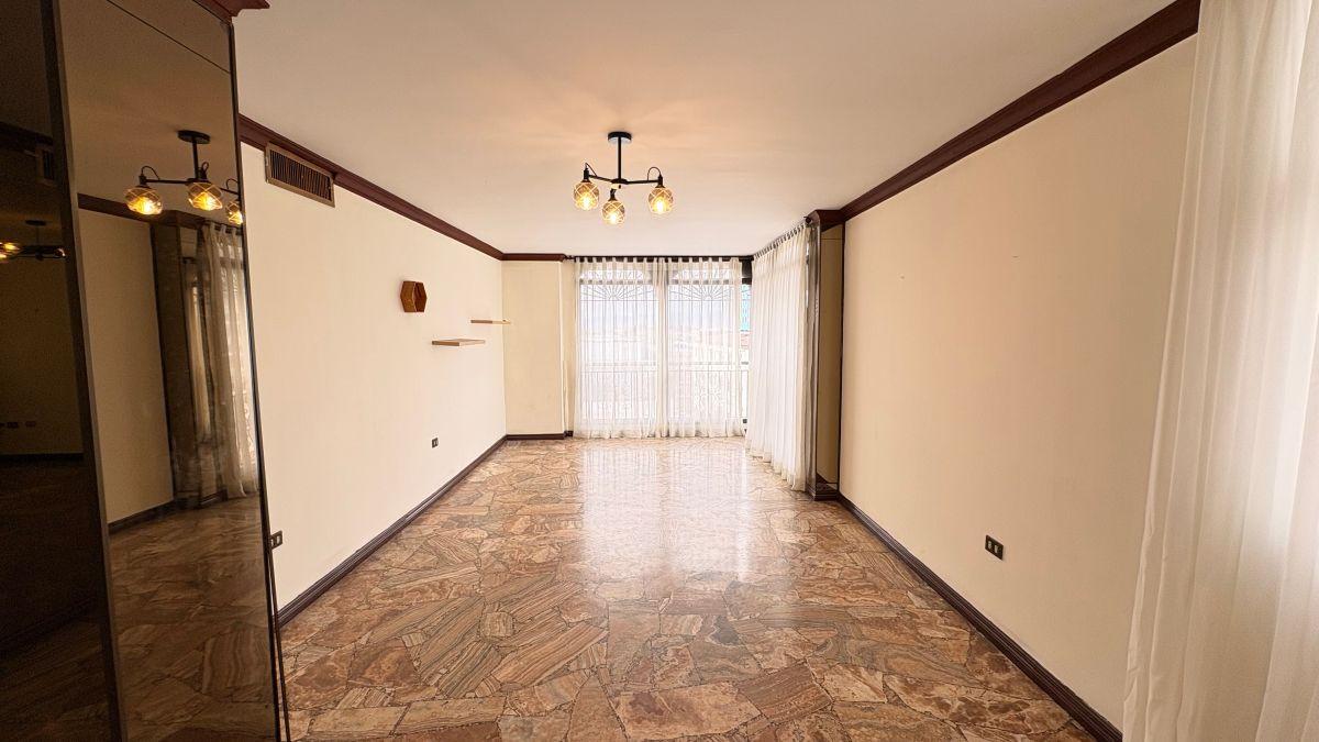 Venta Departamento Remodelado Condominio San Sebastian (Barrio Centenario), Guayas — imagen 8