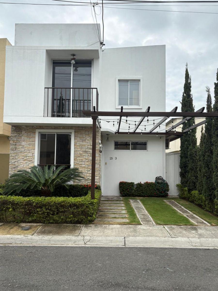 Casa en Alquiler o Venta en Urbanización Arboletta, Guayas — imagen 10