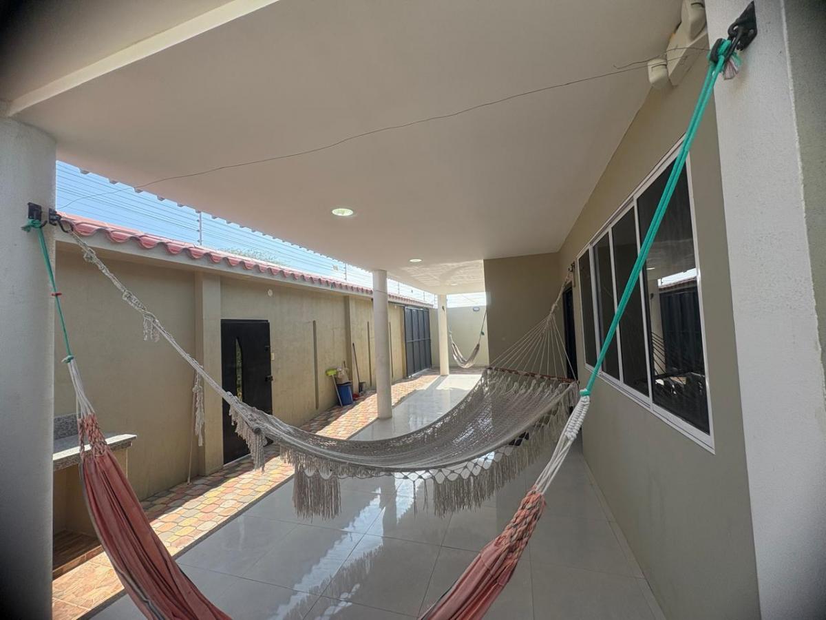 Casa 3 Recámaras en Venta, 264 m² de Terreno Sur de Playas, Lotiz. Marina Beach con Salida Al Mar, Guayas — imagen 5