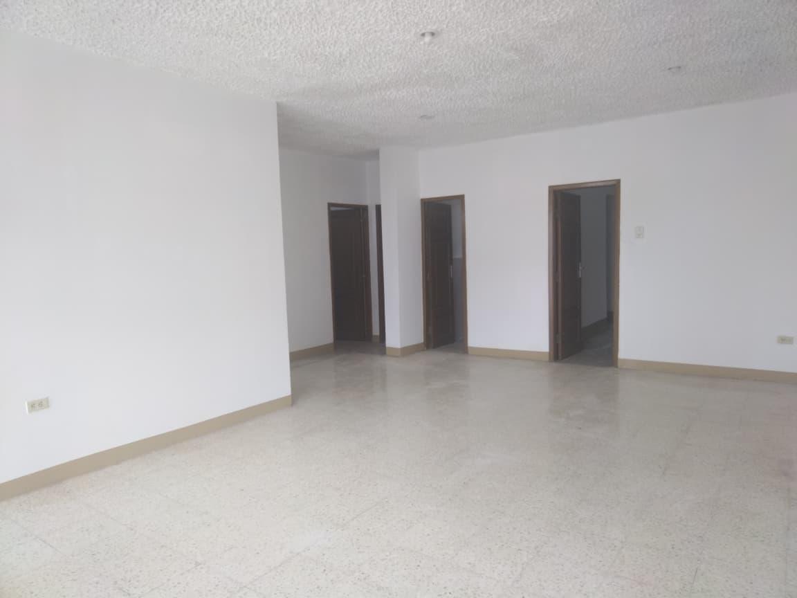 Se Vende Casa Cdla Moran Valverde, Sector Iess (Monij), Guayas — imagen 8