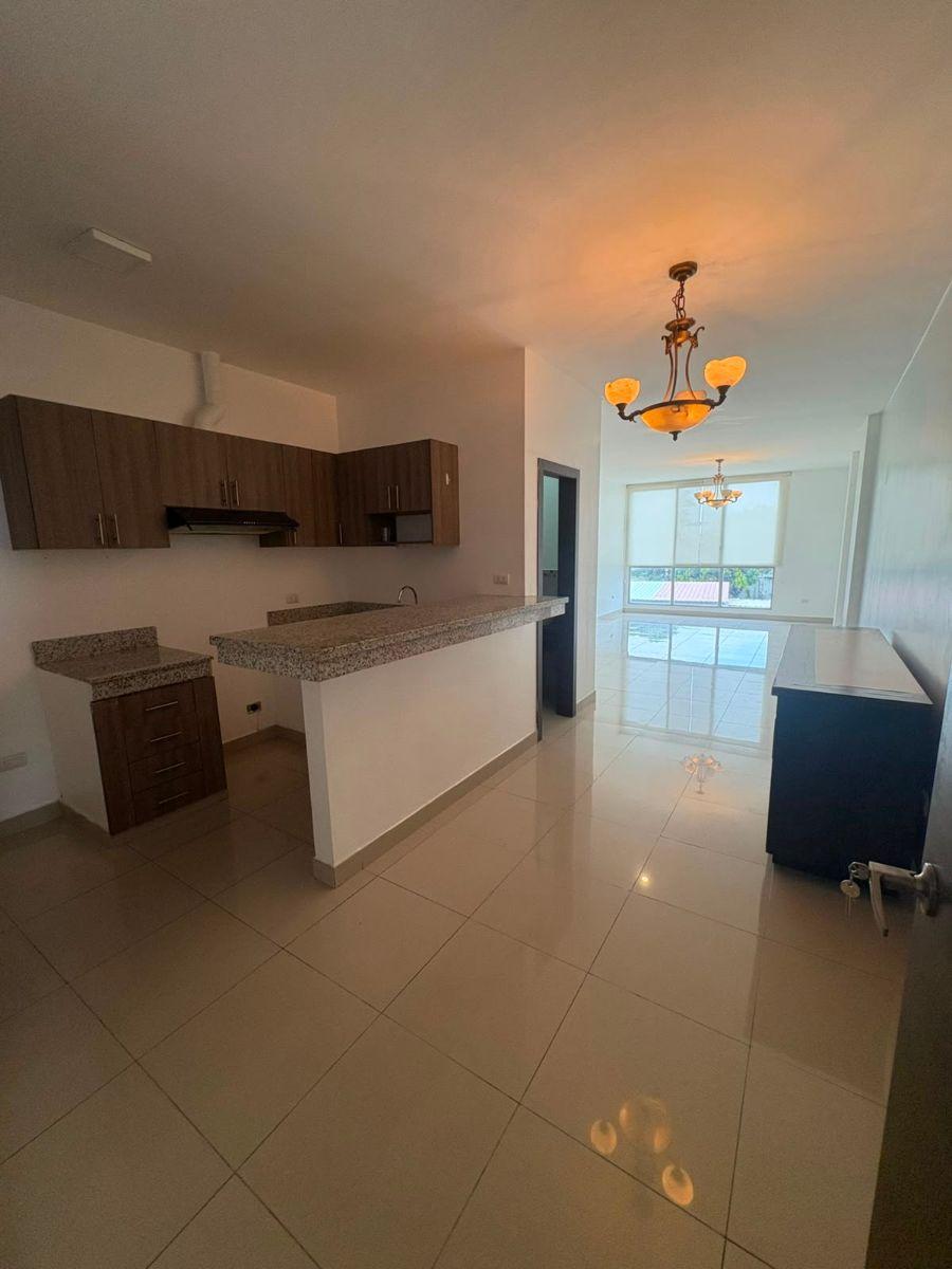 Se Vende Departamento en Urbanización Puerto Azul, Vía a La Costa, Guayas — imagen 10