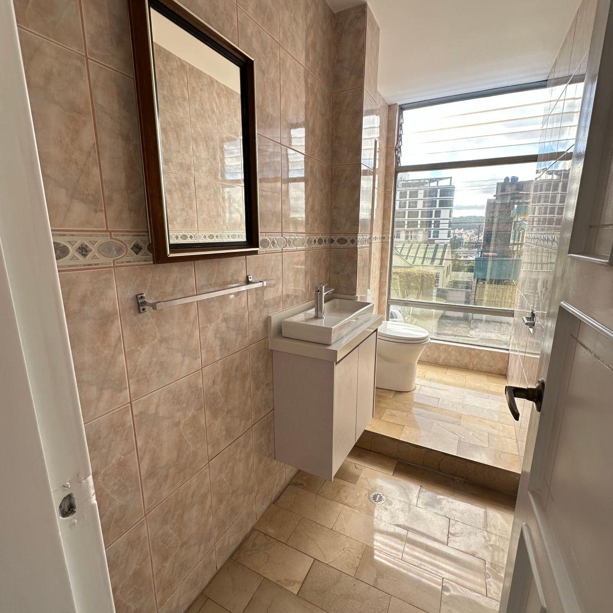 En Venta Casa Rentera de 4 Depts Amplios y Suite — imagen 5