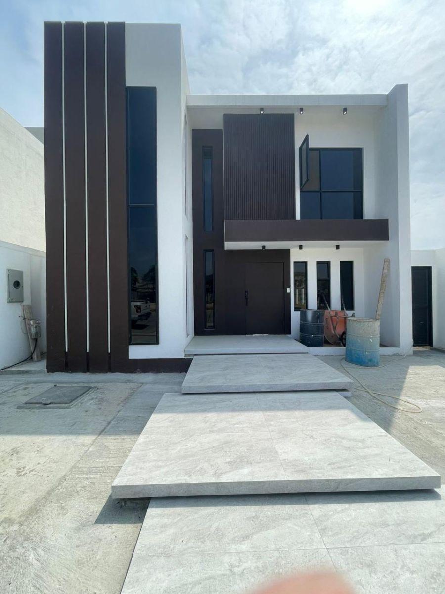 Vendo Casa de Estreno en Urb. El Condado Vicollinci, Guayas — imagen 10