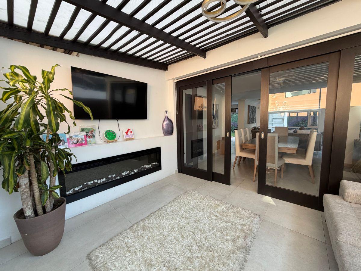 Casa de Venta 4 Dorm. Urbanización El Condado — imagen 9
