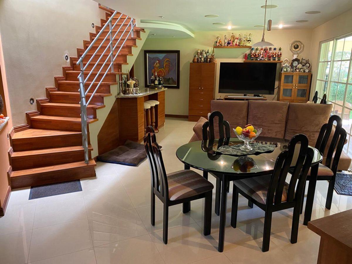 Casa en Conjunto Cerrado con Buenos Espacios — imagen 7