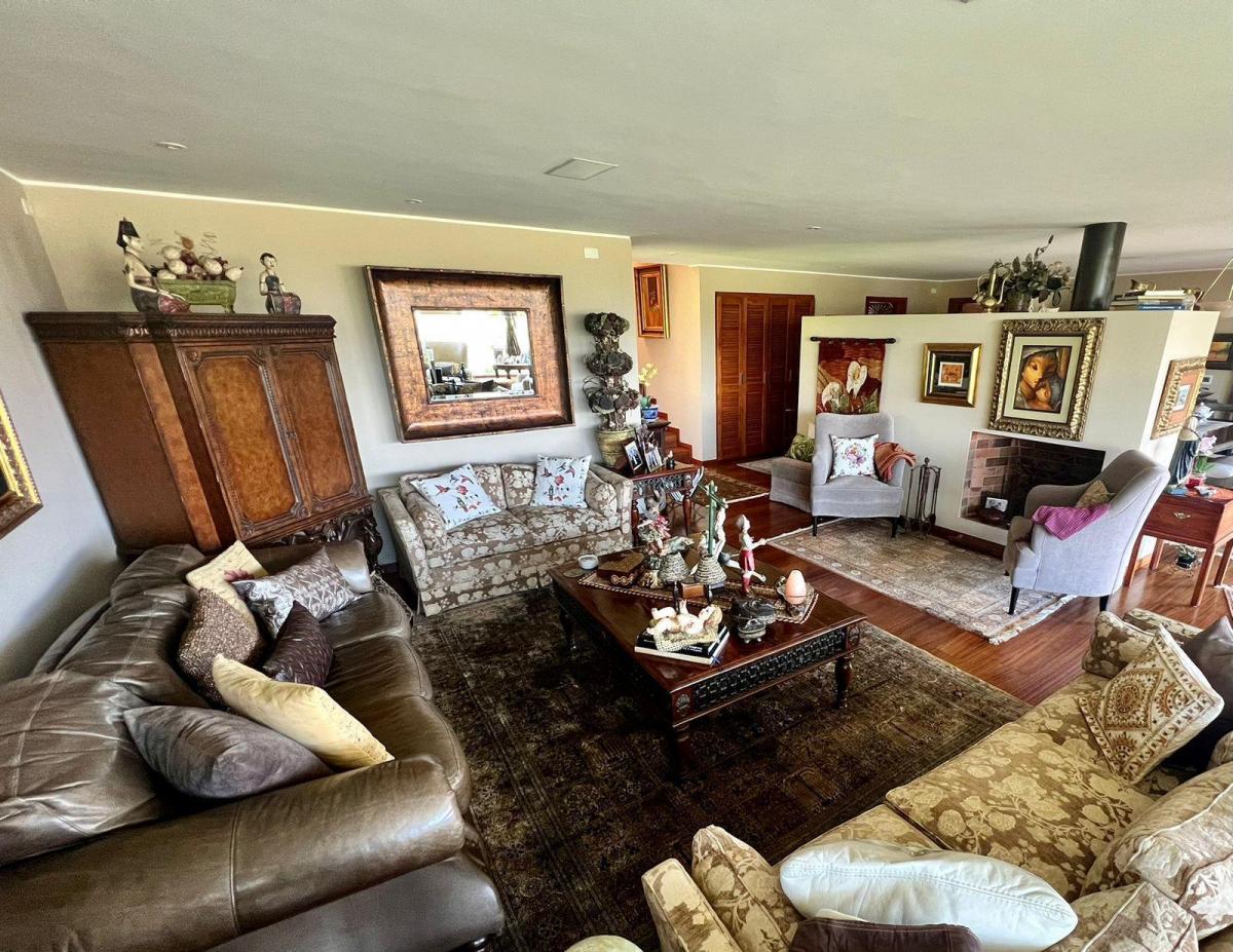 Casa de Lujo en Rancho San Francisco – 712 m² y Jardines | Innova Real — imagen 9