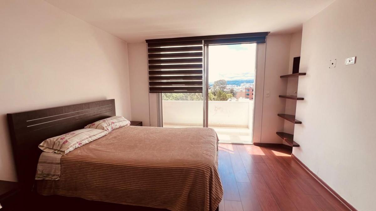 Venta Departamento 2 Habitaciones, con Balcón Sector Quito Tenis — imagen 2