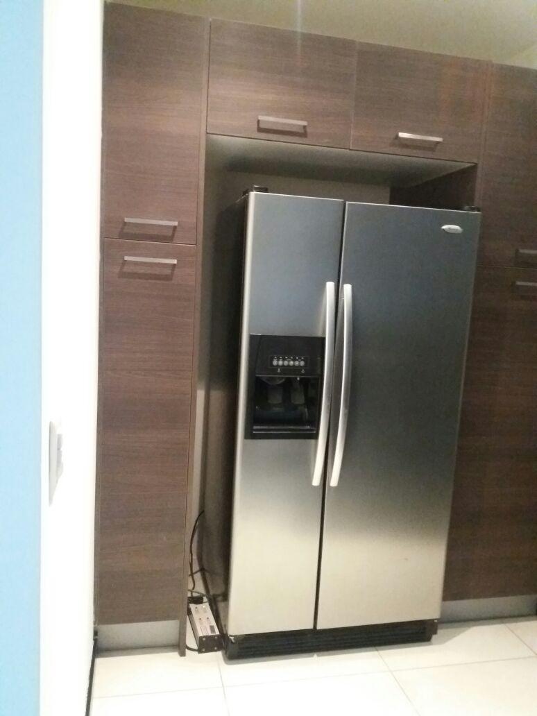 Vendo - Amplio Departamento de 2 Dorm. - Cumbaya — imagen 2