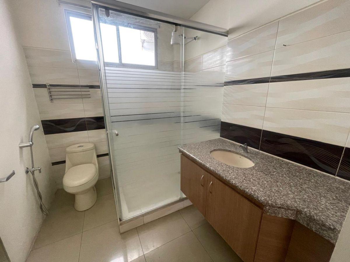 Cumbres Altas Vendo Casa - Diseño Moderno - Vista y Privacidad en un Solo Lugar, Guayas — imagen 2