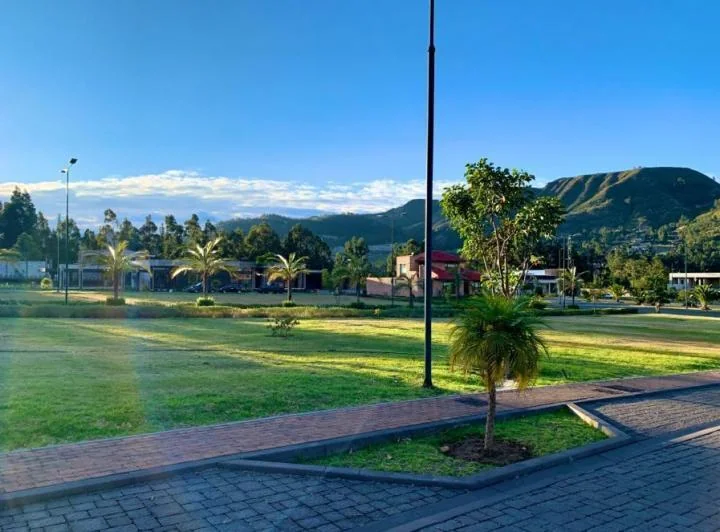 Terreno Urbanizacion Privada Challuabamba, Azuay — imagen 1