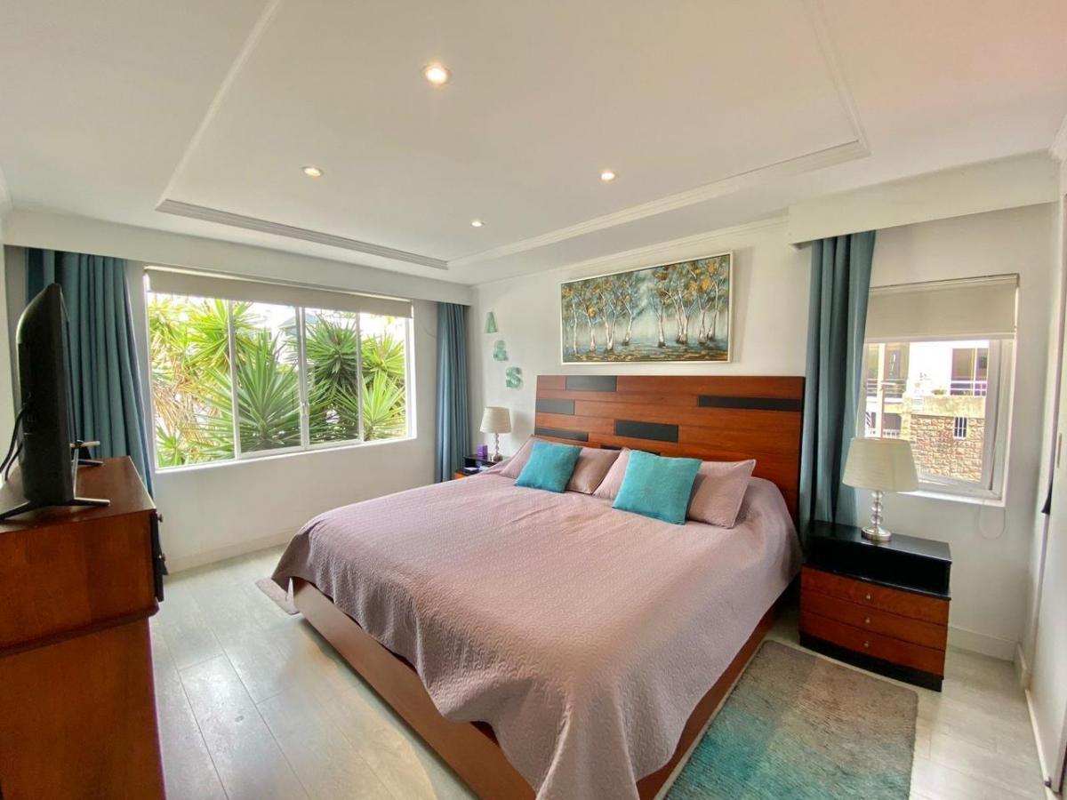 Vendo, Casa en Vista Grande Cumbaya, Quito - Ecuador — imagen 9