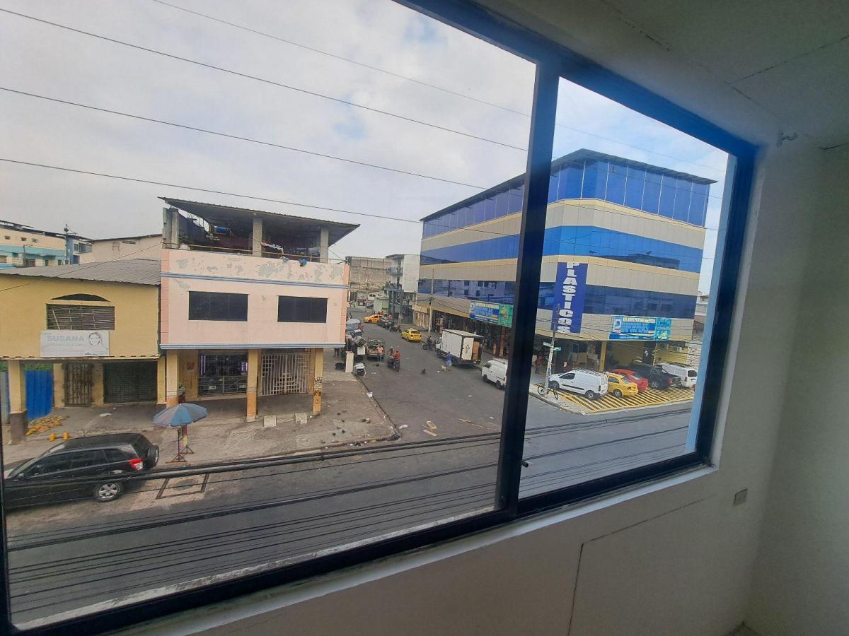 Departamento en Venta en José Mascote y Ayacuho Aler, Guayas — imagen 2