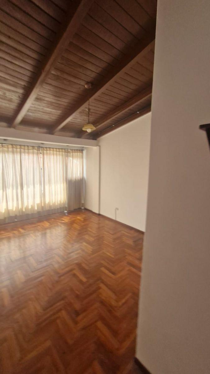 Casa 3 Dorm con Departamento Independiente 2 Dorm — imagen 8