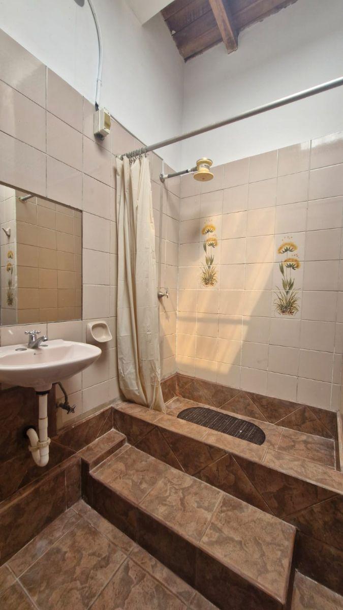 Casa 3 Dorm con Departamento Independiente 2 Dorm — imagen 2