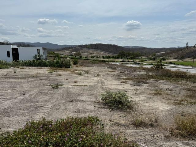 Vendo Terreno en Montecristi Golf Resort & Villas en Colinas de Kapot, Manabí — imagen 3