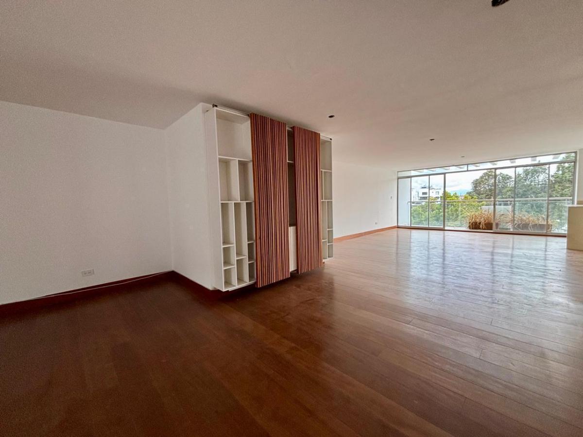 Penthouse Duplex con Terraza Privada - Quito Tenis — imagen 5