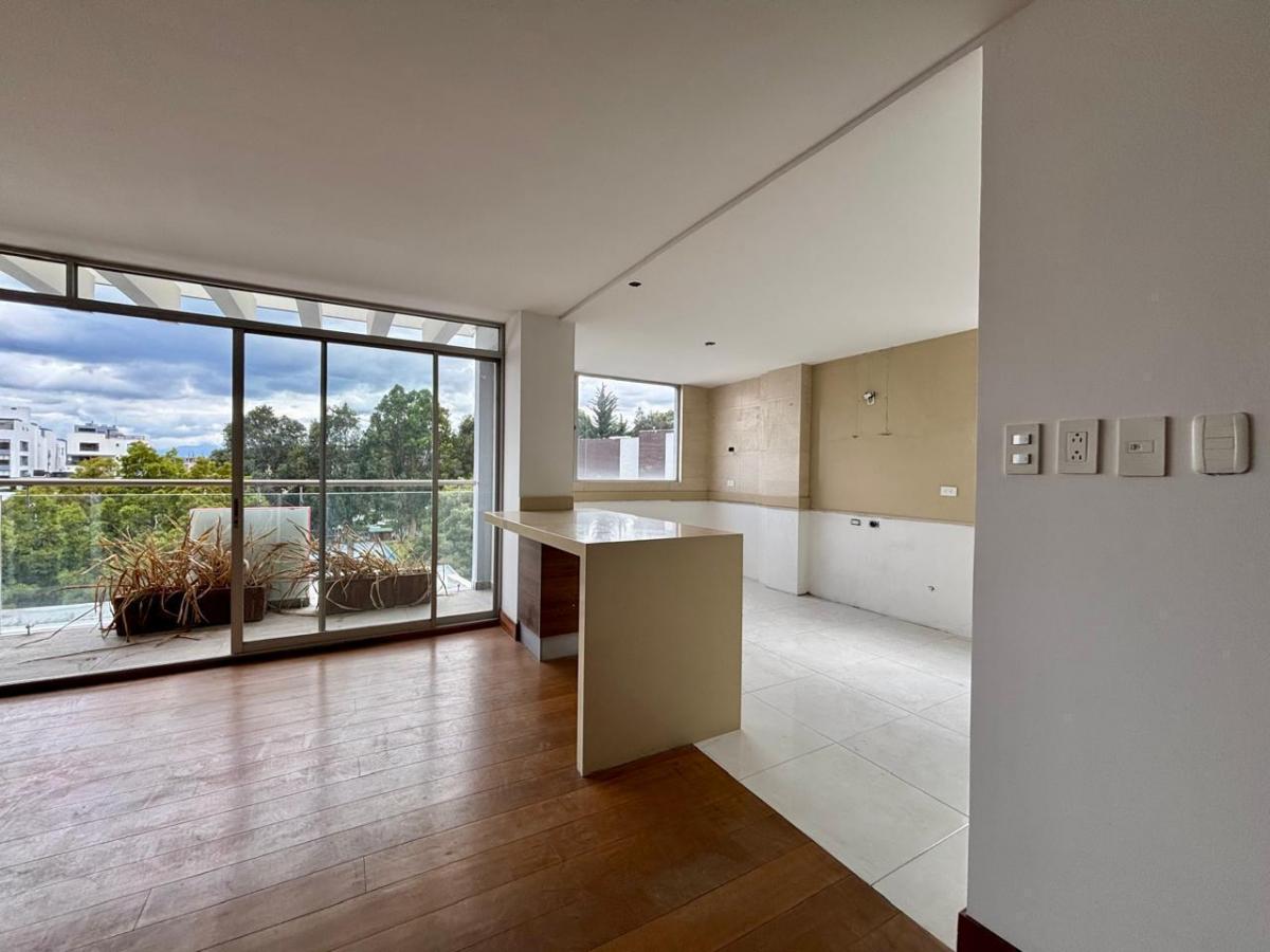 Penthouse Duplex con Terraza Privada - Quito Tenis — imagen 2