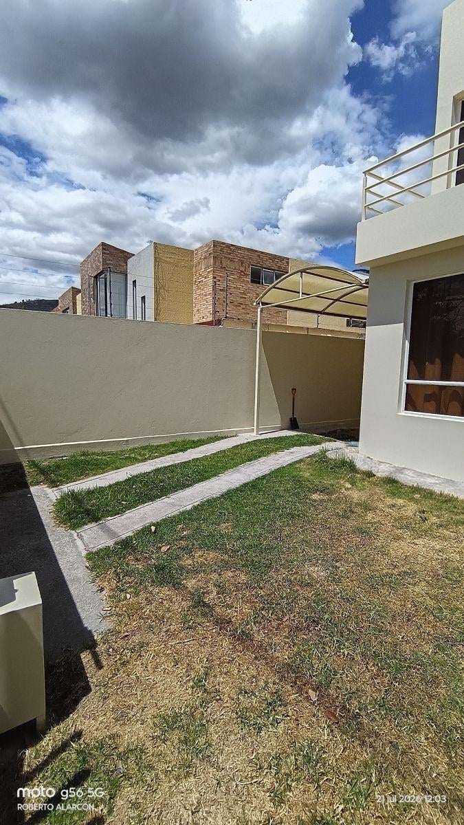 Casa de Venta en Cumbaya en Urbanización Privada — imagen 3