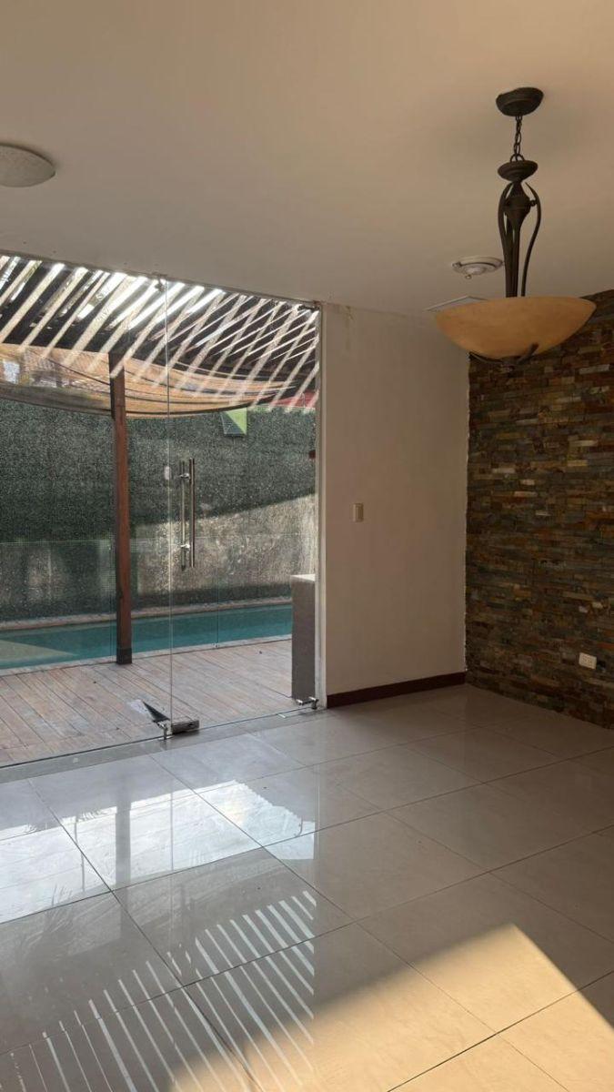 Oportunidad Hermosa Casa Venta en Terranostra - Via Costa - 4 Dorm. - Piscina - Bbq, Guayas — imagen 4