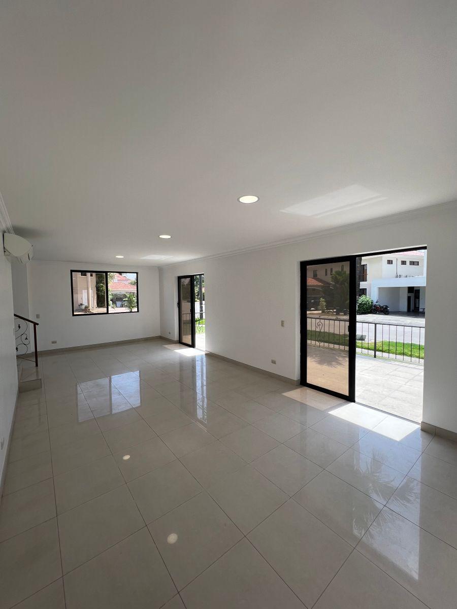 Estancias del Rio Se Vende Linda Casa!, Guayas — imagen 8