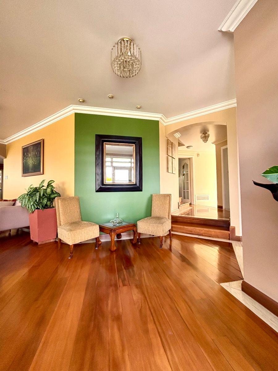 Miravalle Vendo Hermosa Residencia 4 Dorm. urb, Privada — imagen 10