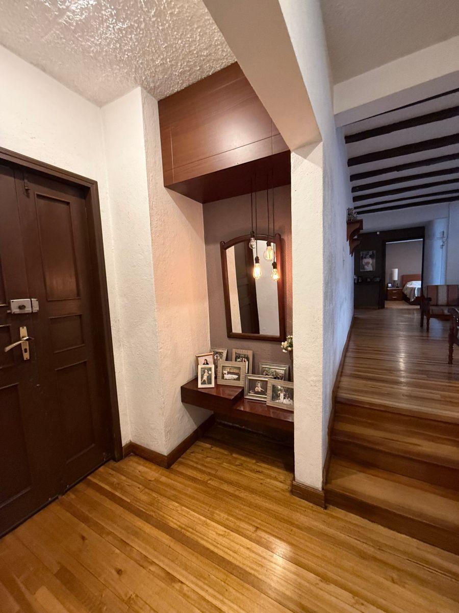 Casa Esquinera en Venta, Azuay — imagen 6