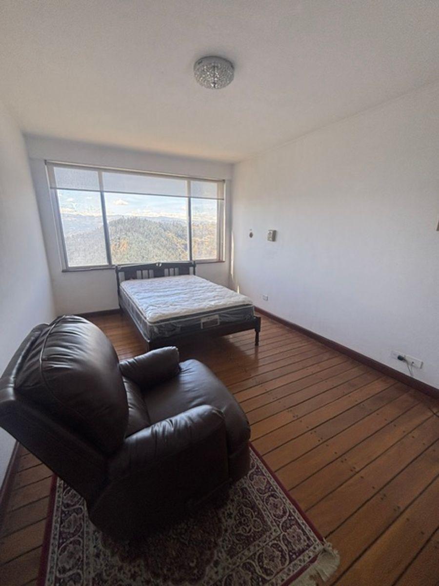 Vendo Departamento en Gonzalez Suarez de Tres Habitaciones con Vista — imagen 4