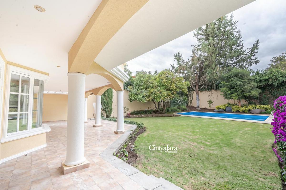 Casa en Venta, Cumbaya, Urbanización de Lujo, 4 Dorm. y Piscina — imagen 10