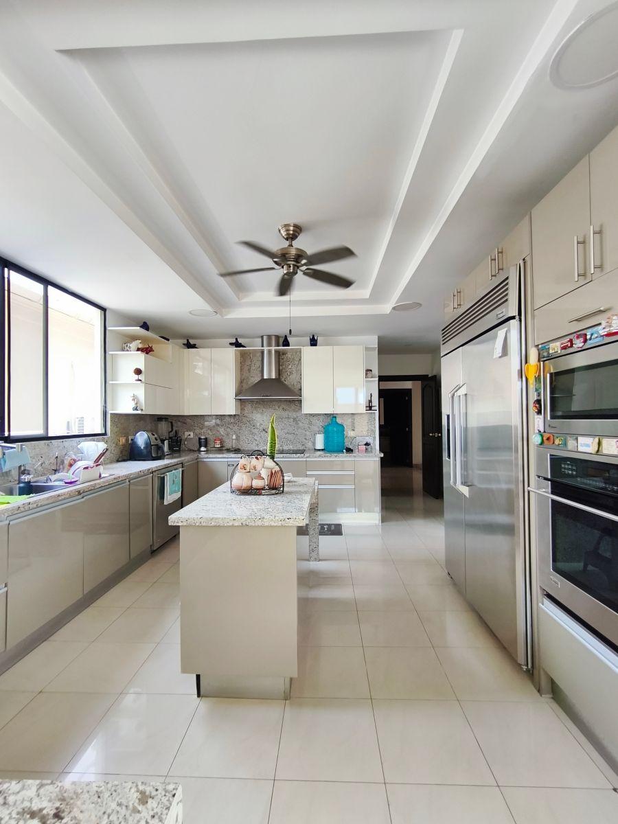 Casa en Venta Urbanización Cerrada Zona Ceibos - Amparo Marín, Guayas — imagen 4