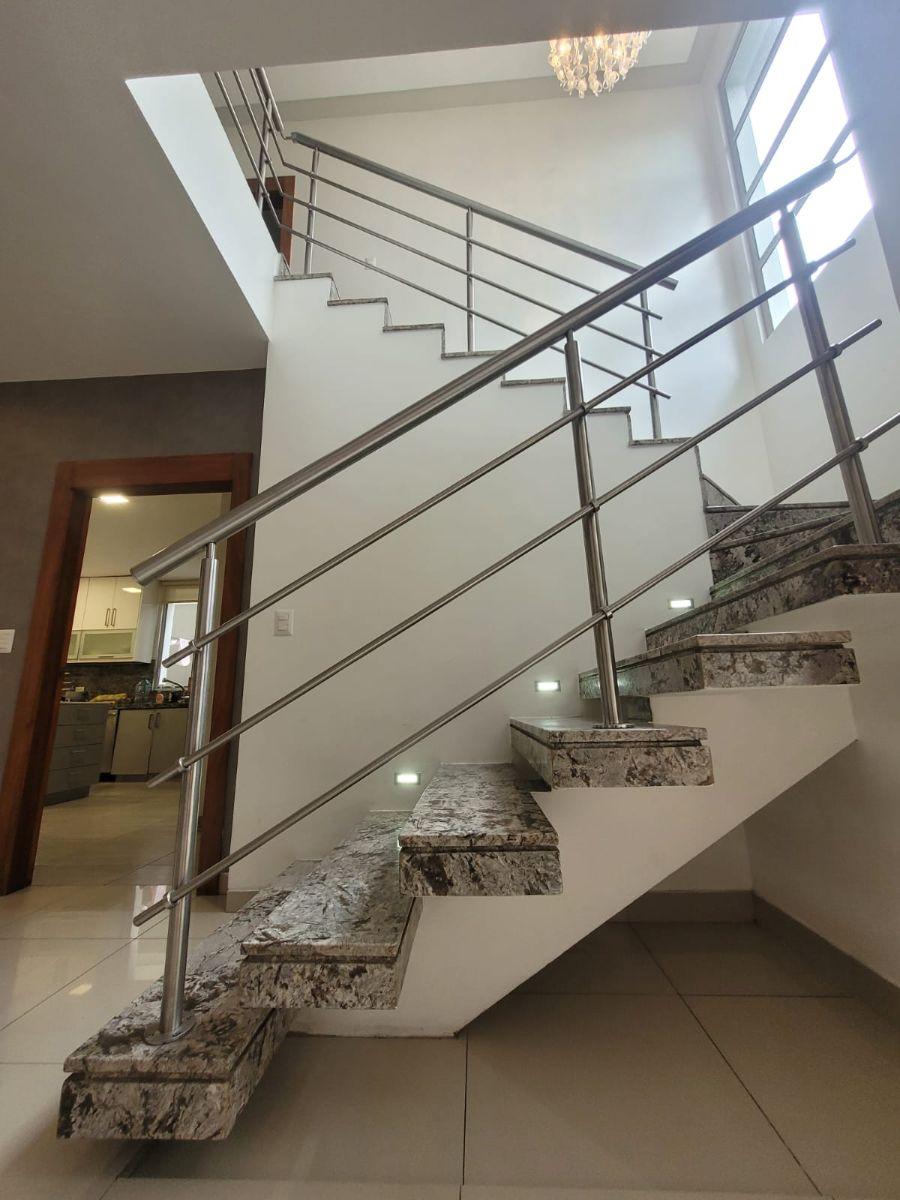 Vendo Casa en Urb. Vista Sol, Samborondon, Guayas — imagen 3
