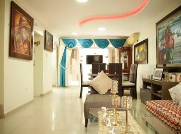 Venta de Casa en Urb. Puerto Azul, Via a La Costa, 4 Habitaciones, Piscina m. H, Guayas — imagen 4