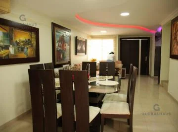 Venta de Casa en Urb. Puerto Azul, Via a La Costa, 4 Habitaciones, Piscina m. H, Guayas — imagen 3