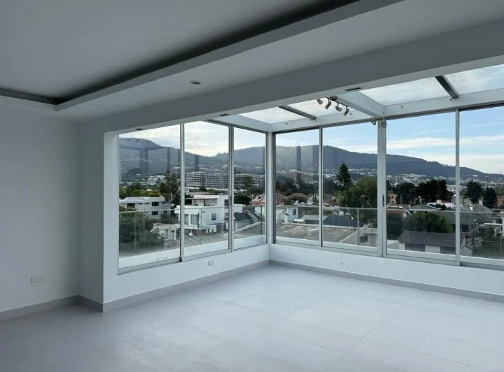 Vendo Departamento en Cumbaya, Primavera Dos. Provincia de Pichincha — imagen 1