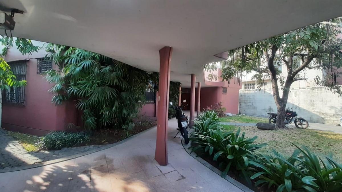 Urdesa Zona Comercial en Venta Casa de Una Planta 800 m² Terreno!, Guayas — imagen 4
