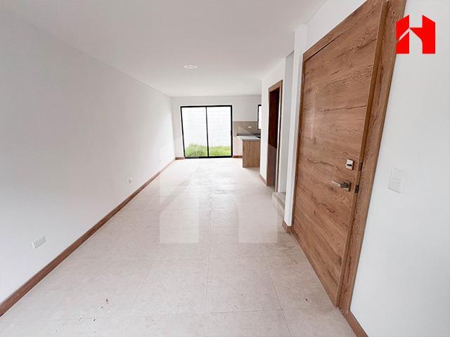 Vendo Casa en Cuenca Sector Ochoa León Aplica Crédito Vip (Cv3352), Azuay — imagen 8