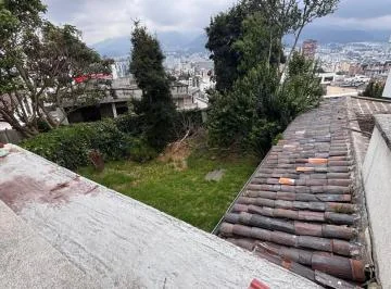 Venta Casa Quito en La Eloy Alfaro y José Puerta (Ideal Para Constructores) — imagen 2