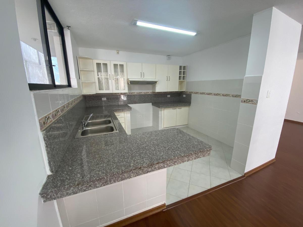 Departamento en Venta Mastodontes, Sector Carcelén — imagen 9