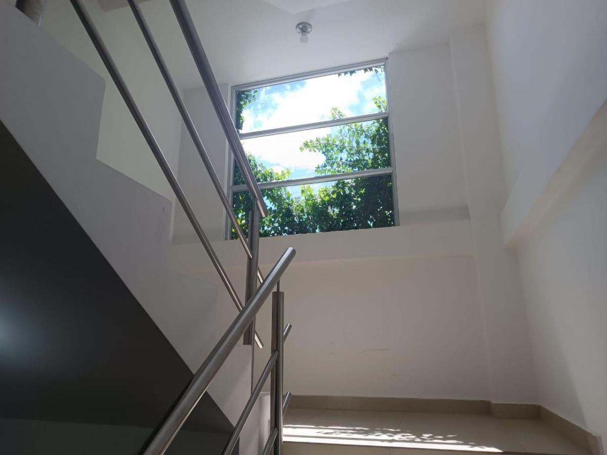 Casa con 170 m² y 3 Habitaciones en Venta en Norte de Riobamba, Chimborazo — imagen 3