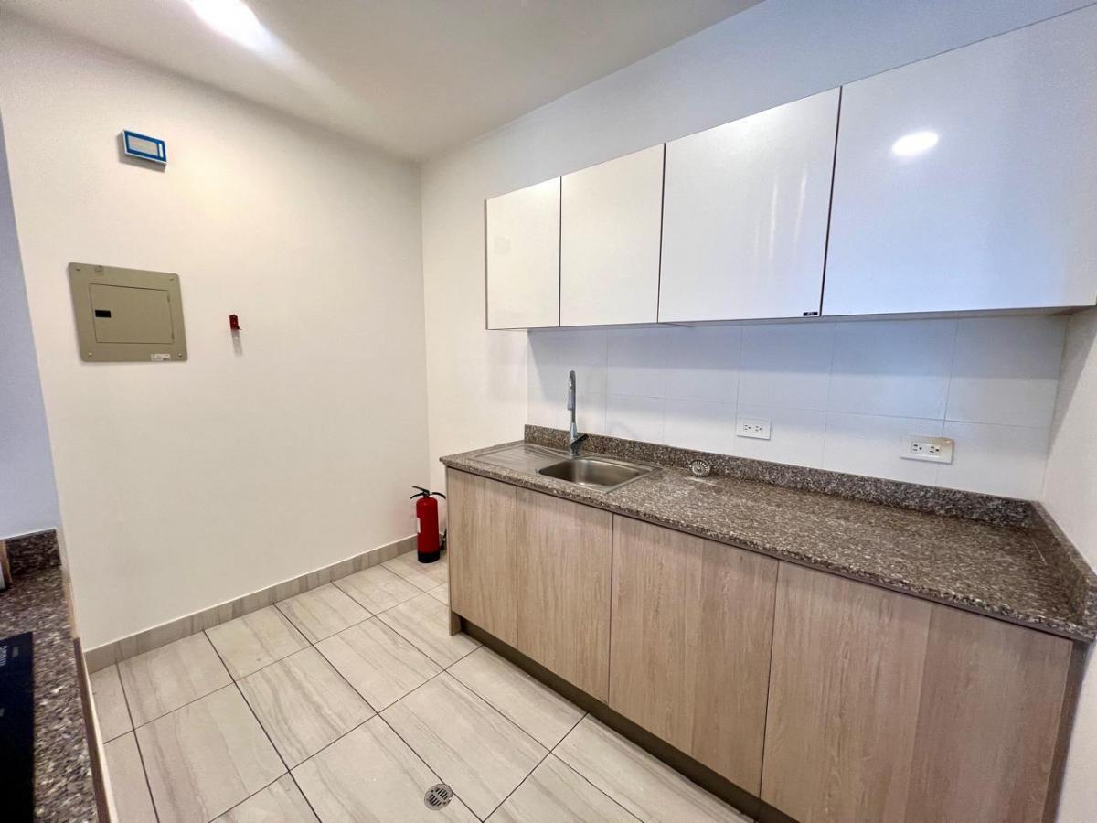 Mv - Sector La Carolina, en Renta Dpto 2d 90 m² con Balcon Edificio Uribe — imagen 2