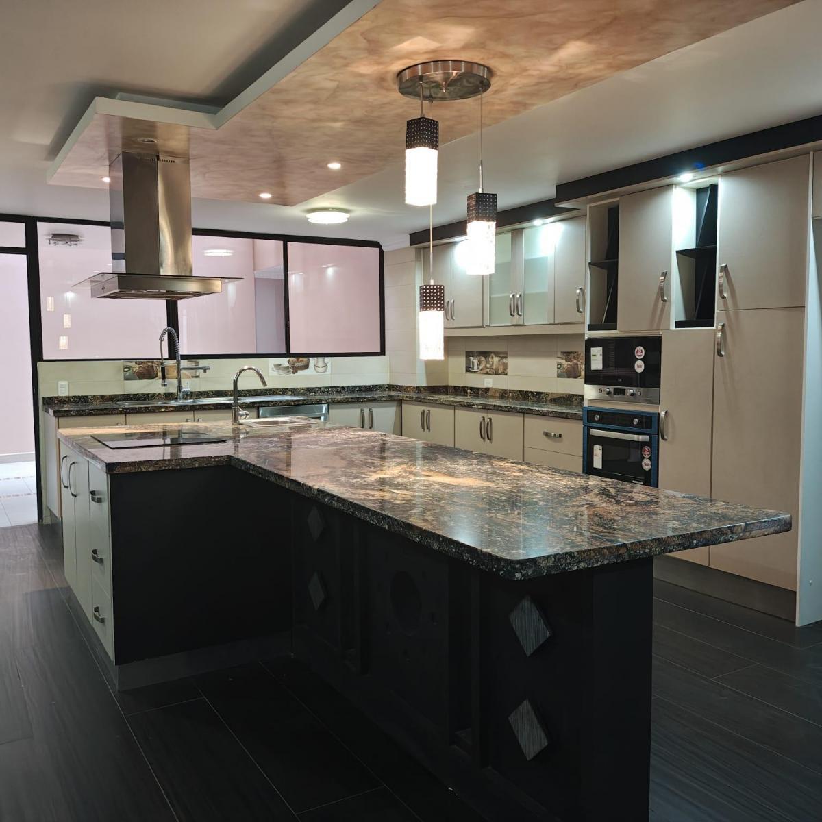 Departamento Duplex en Venta, Colinas del Pichincha — imagen 9