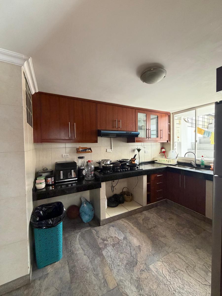 Casa Remodelada en Venta – San Carlos, Quito — imagen 8
