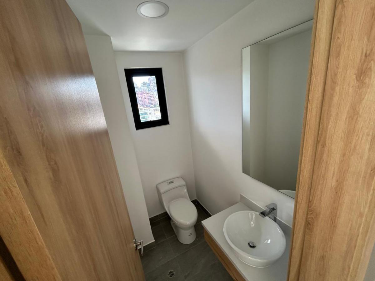 En Venta Departamentos 130 m² - Sector La Carolina — imagen 7
